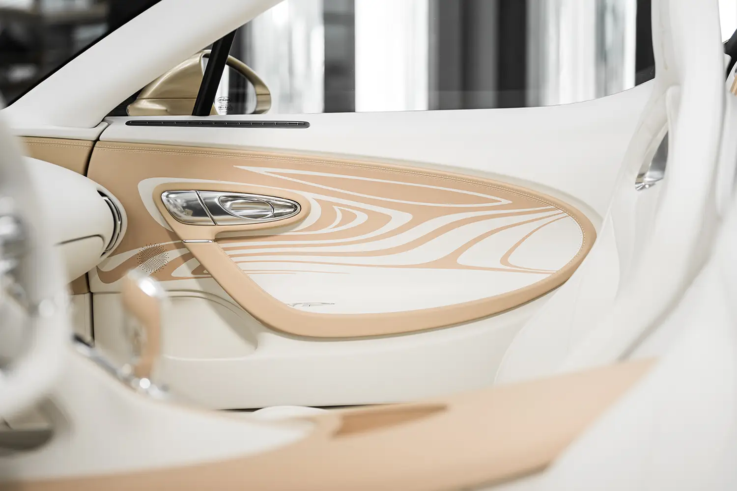 Bugatti W16 Mistral La Perle Rare Bugatti W16 Mistral La Perle Rare